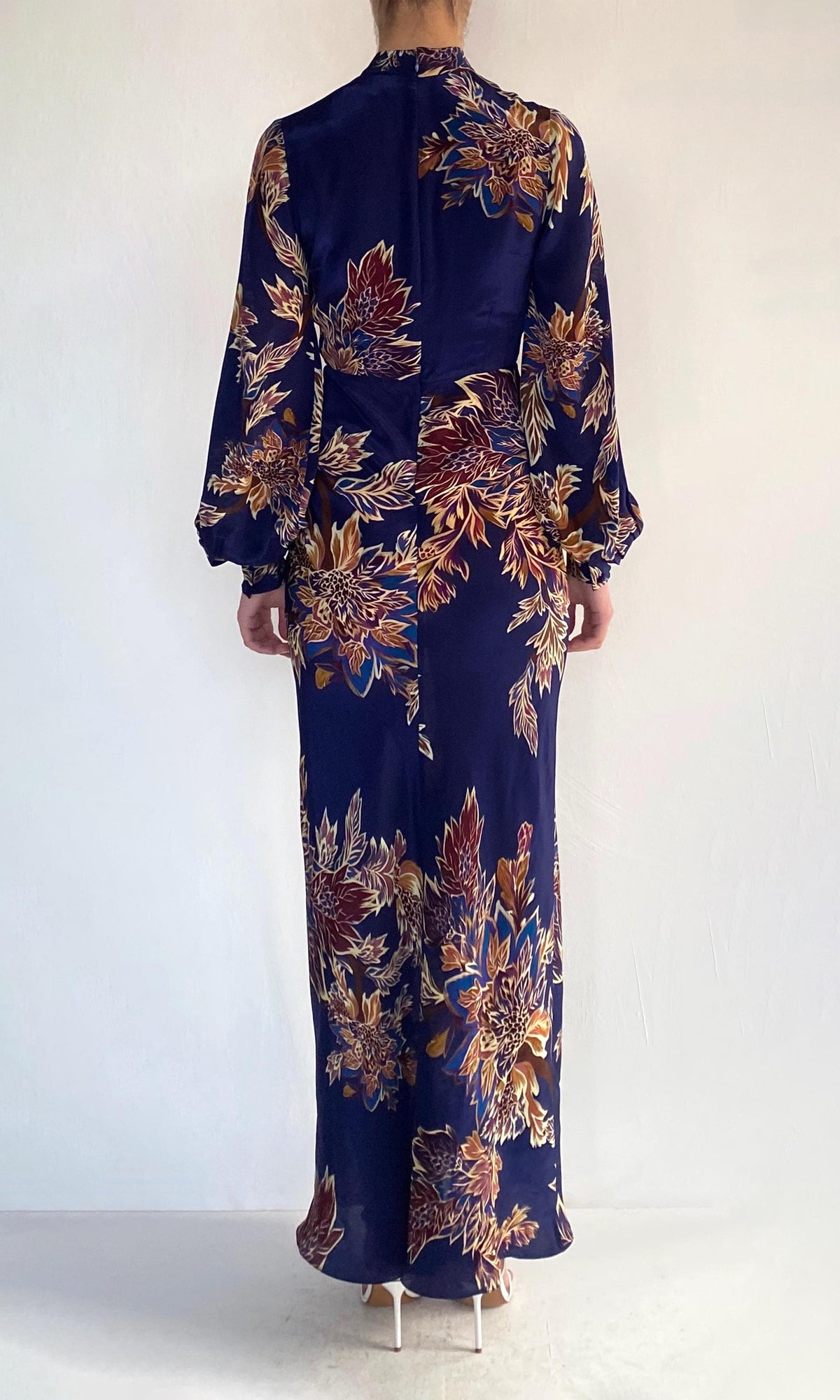 Hemant And Nandita | Leela Viscose Crepe Long Dress | Midnight Blue