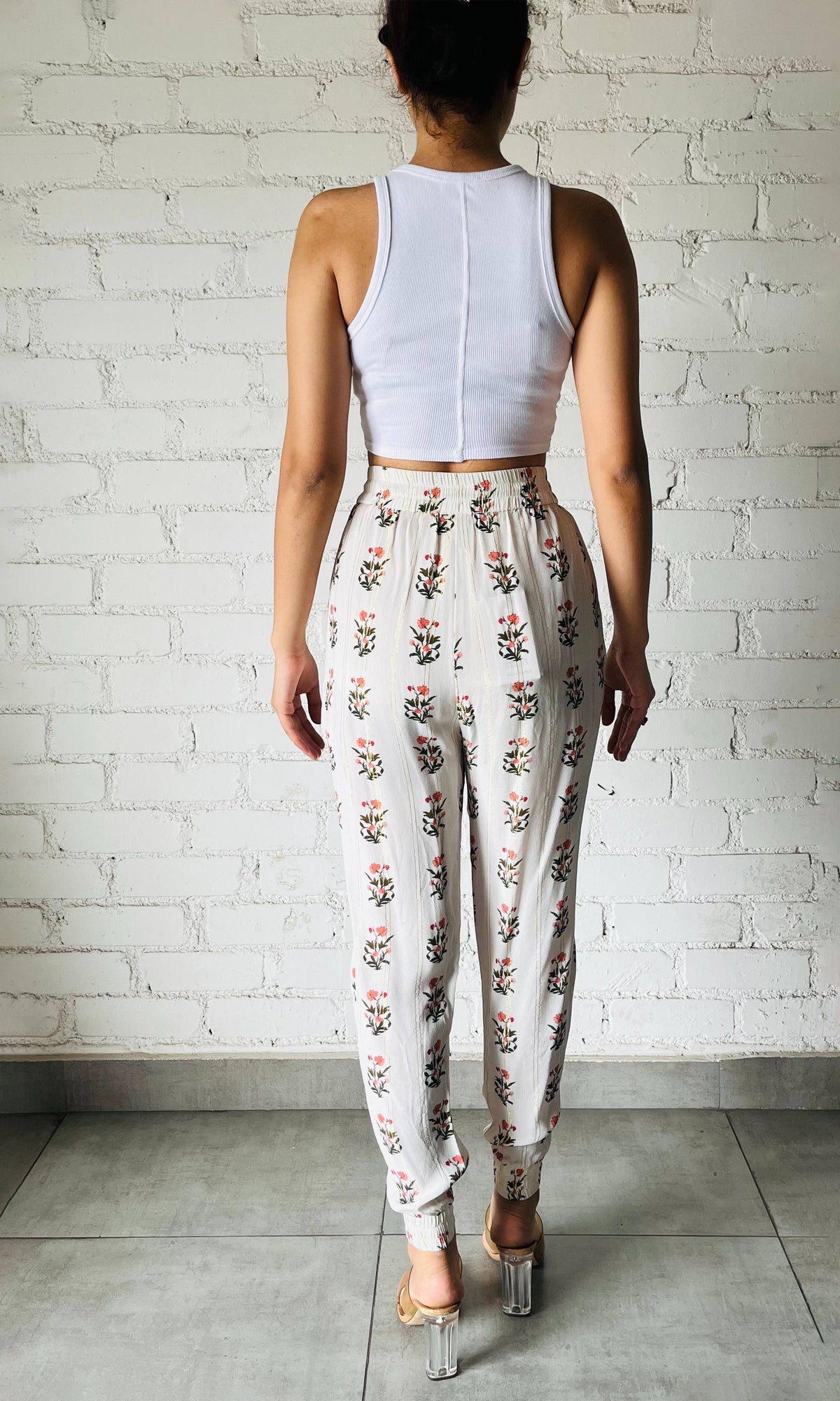 Hemant And Nandita | Pria Viscose Moss Crepe Pants | White