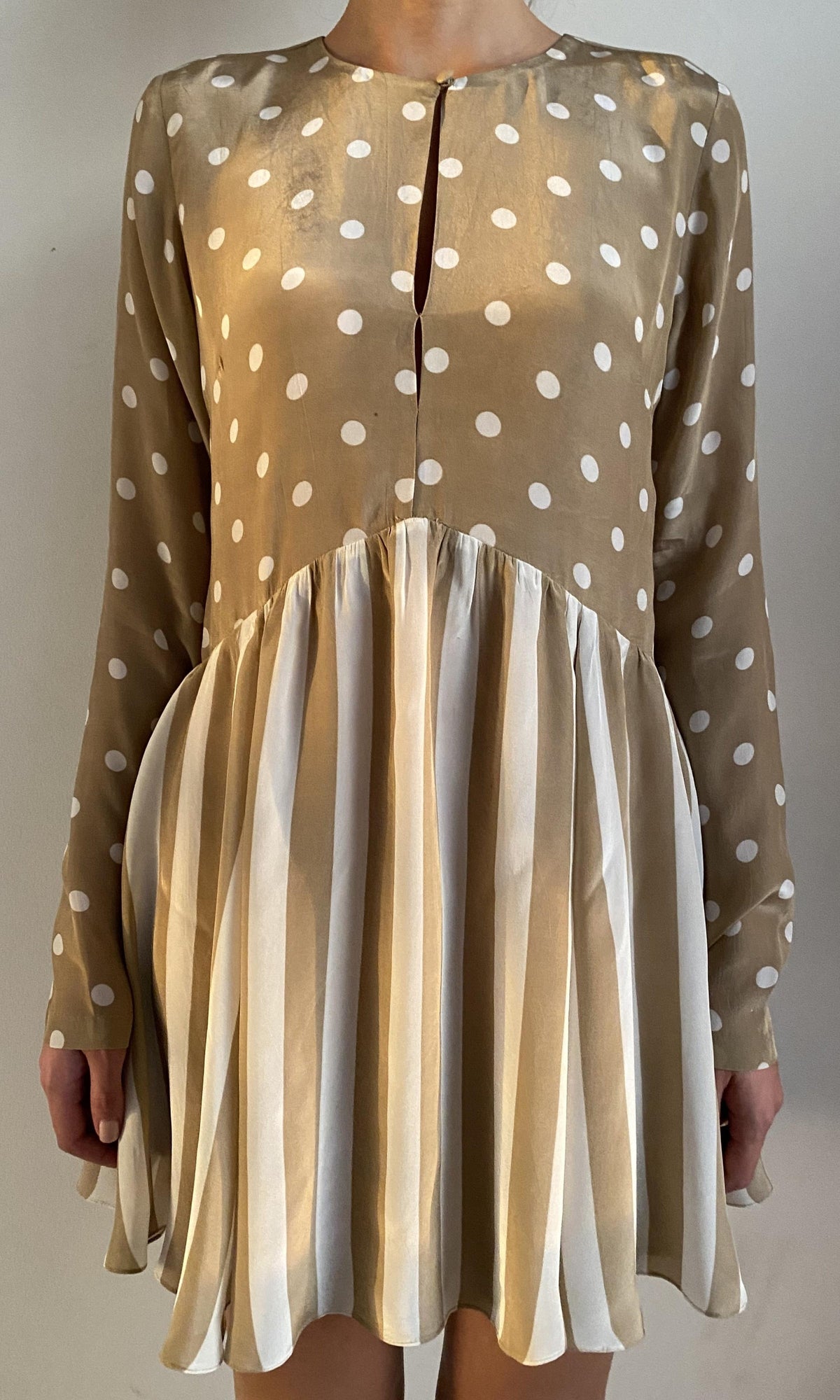Hemant And Nandita | Tira Viscose Crepe Short Dress | Brown White