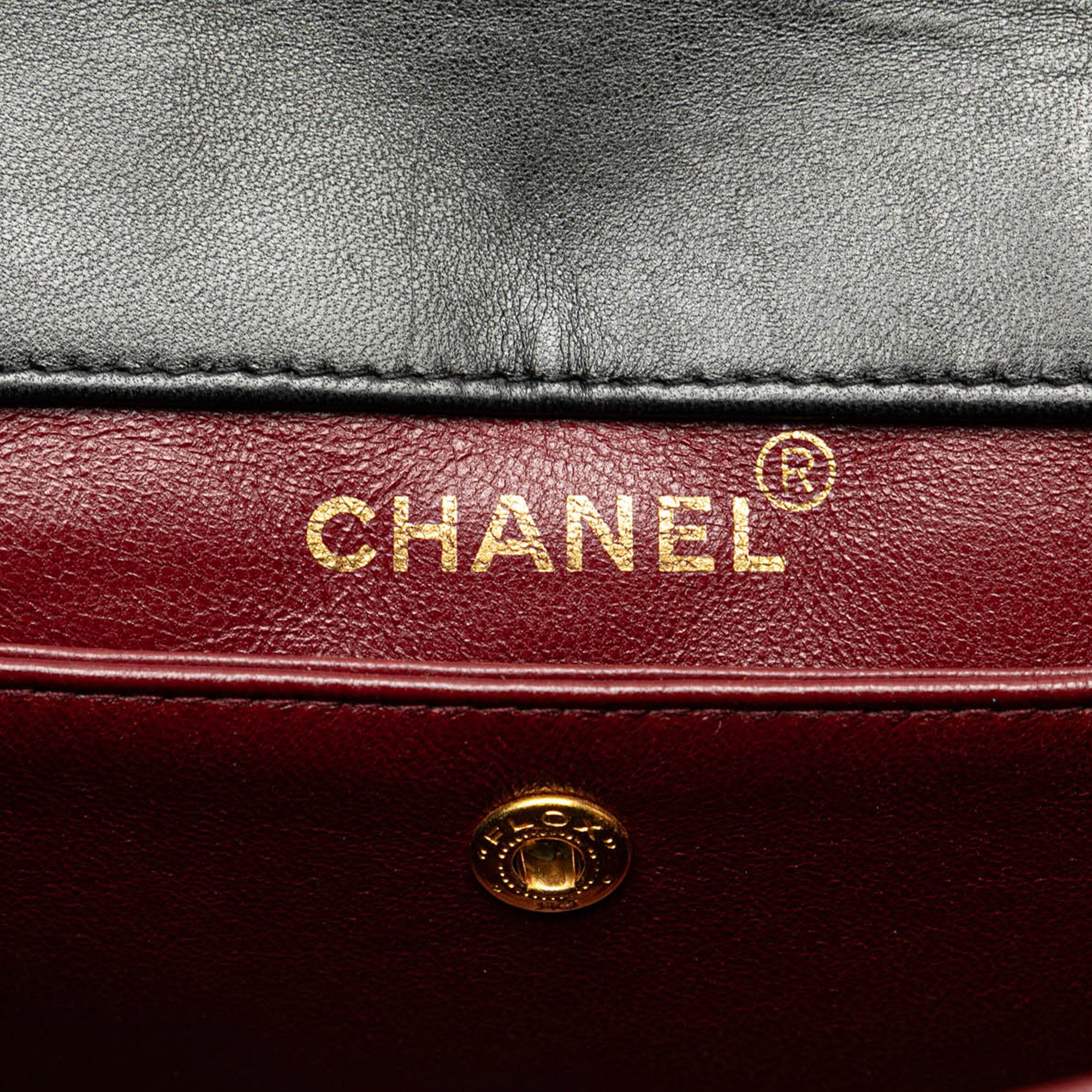 Chanel | Pre-Owned Medium CC Quilted Lambskin Single Flap | Black