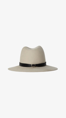 Corinne Hat - Janessa Leone
