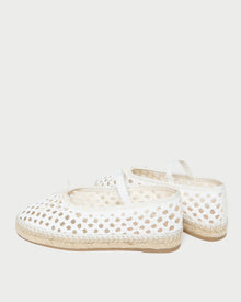 Color: White