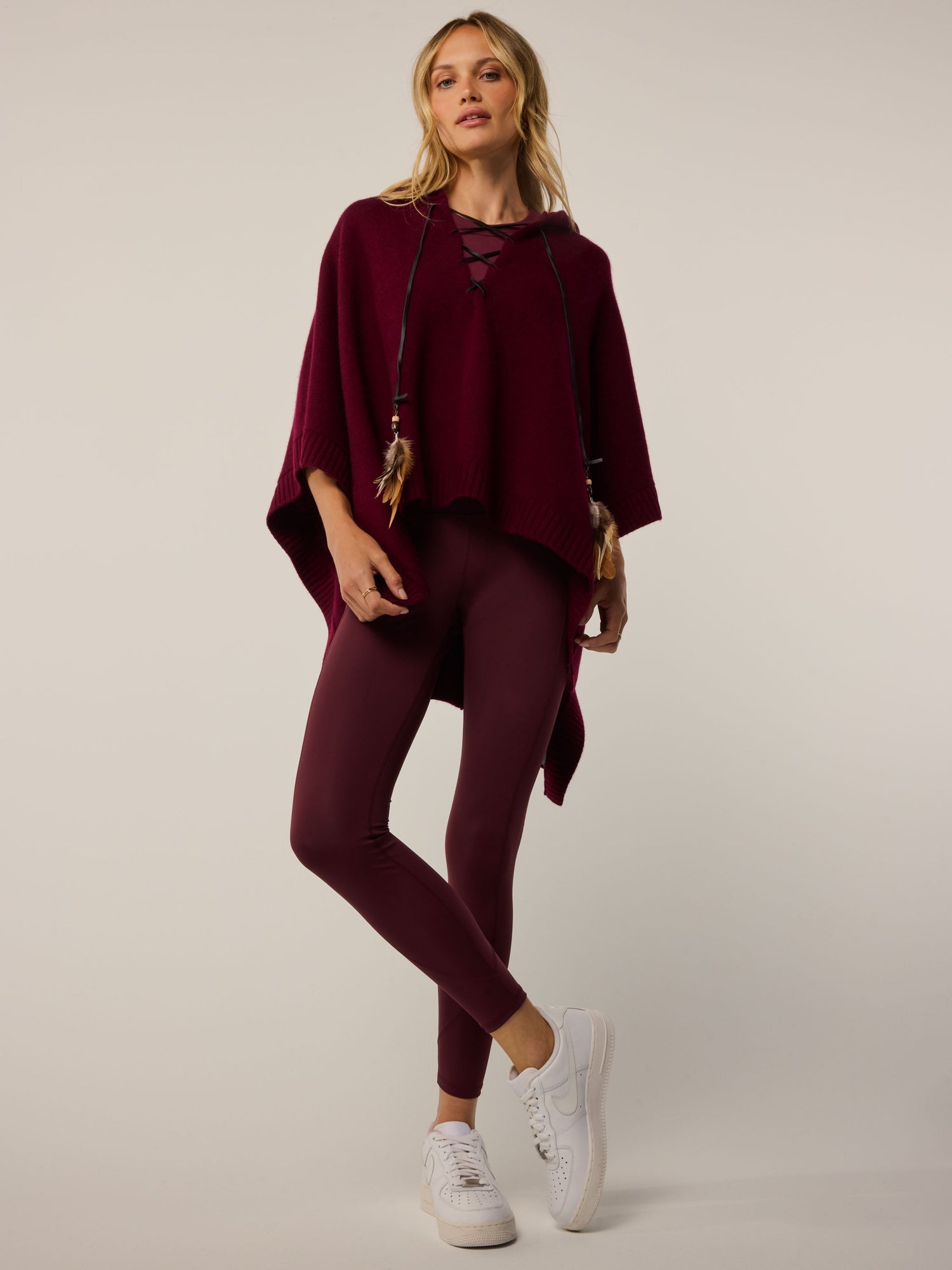 Women | Elu Hooded Poncho | Chablis