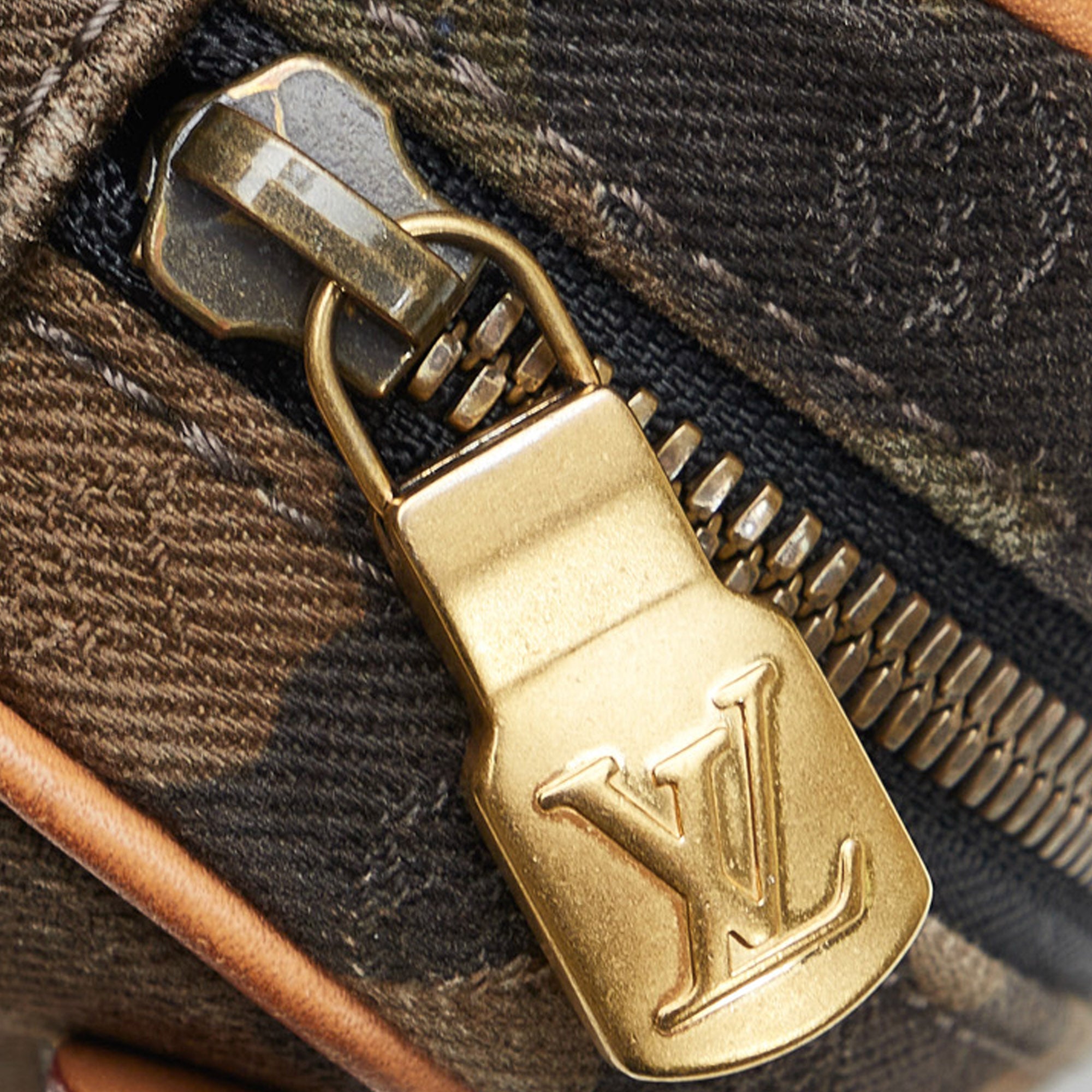 Louis Vuitton | Pre-Owned Supreme Camouflage Bum Bag PM | Brown