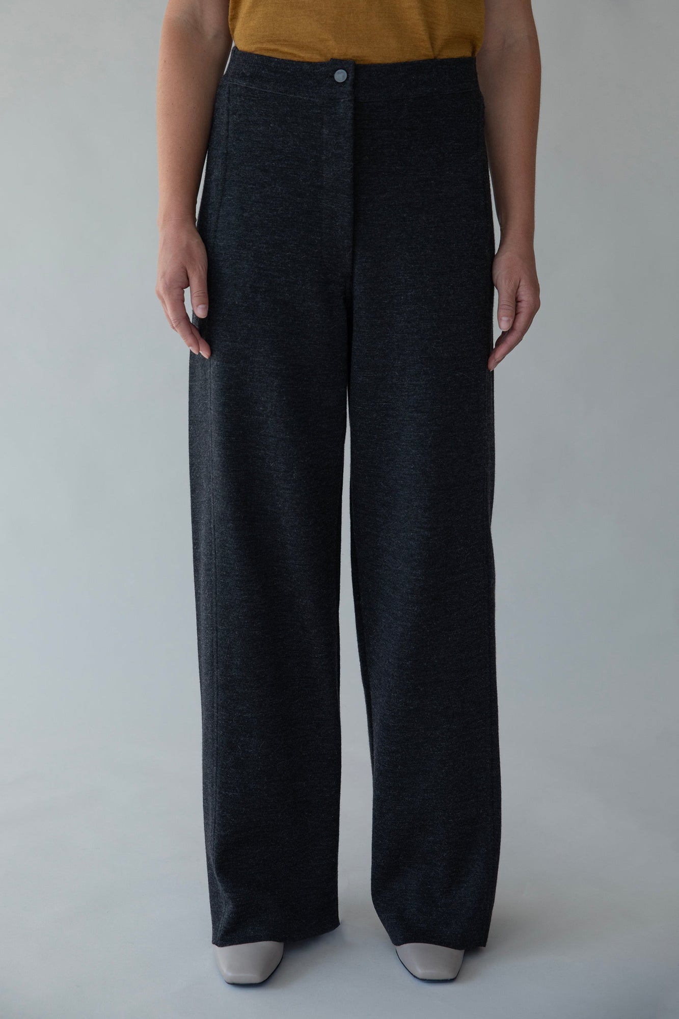Laurent Trousers | Charcoal