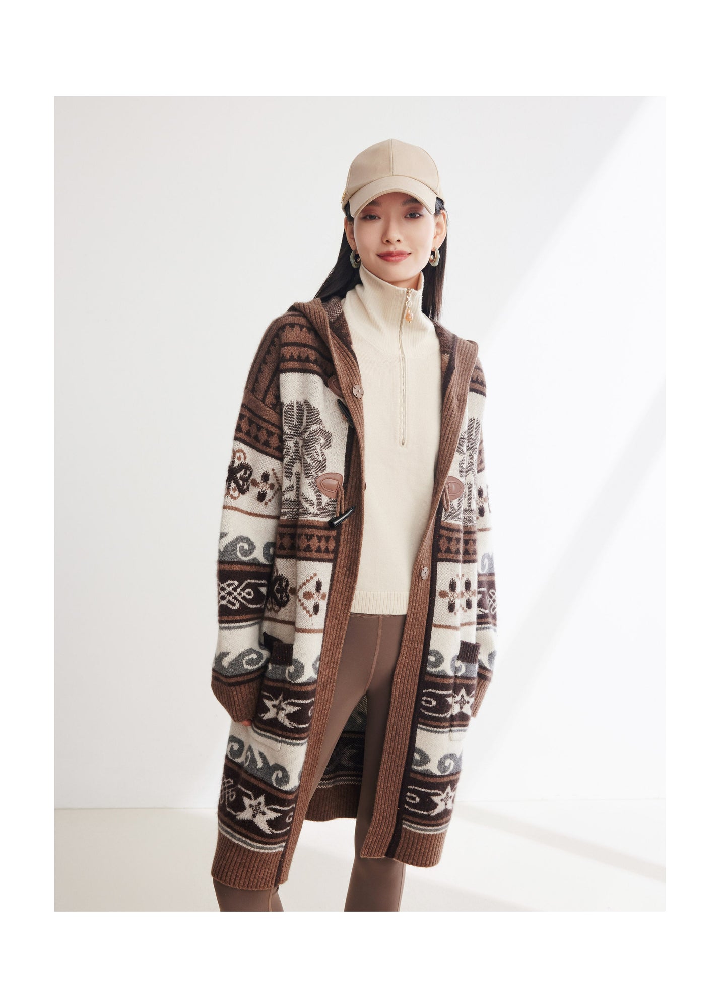 Long Hooded Sweater | Brown
