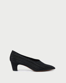 Color: Black Moire