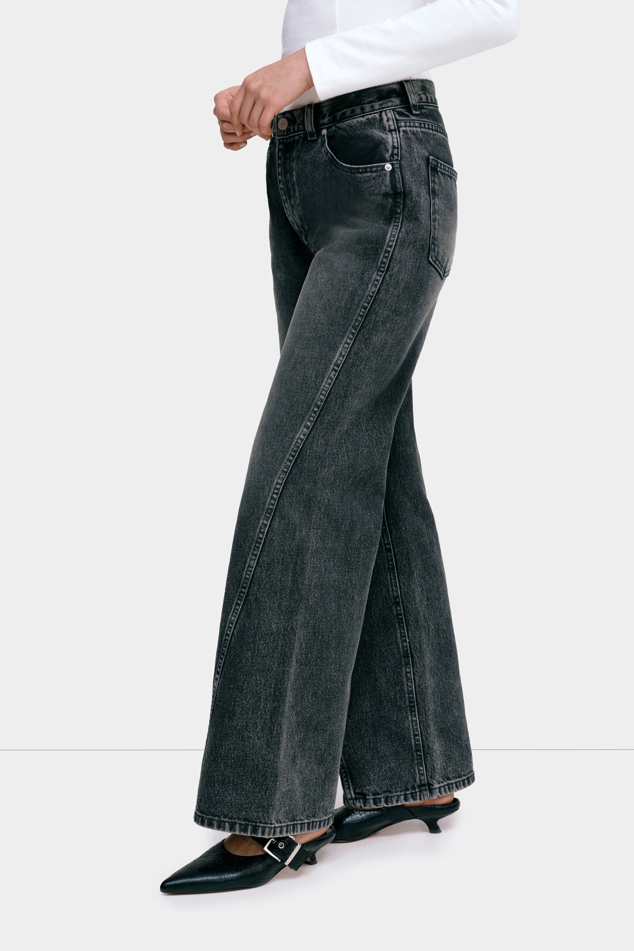 Connie Jeans | Washed Black
