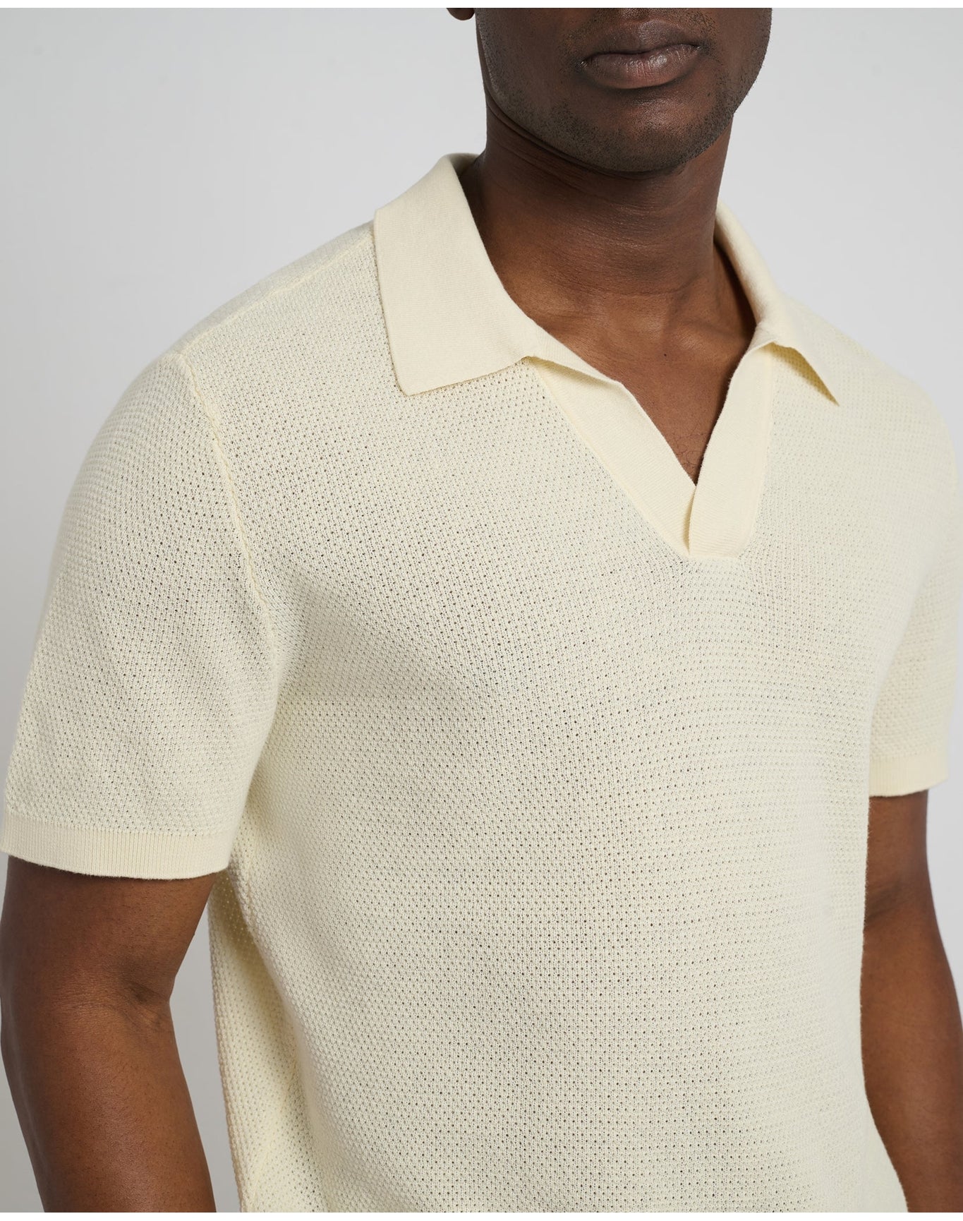 Men | Cotton Textured Johnny Collar Polo | Light Yellow