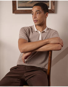 Men | Extra Fine Merino Wool Polo | Oxford Tan x White