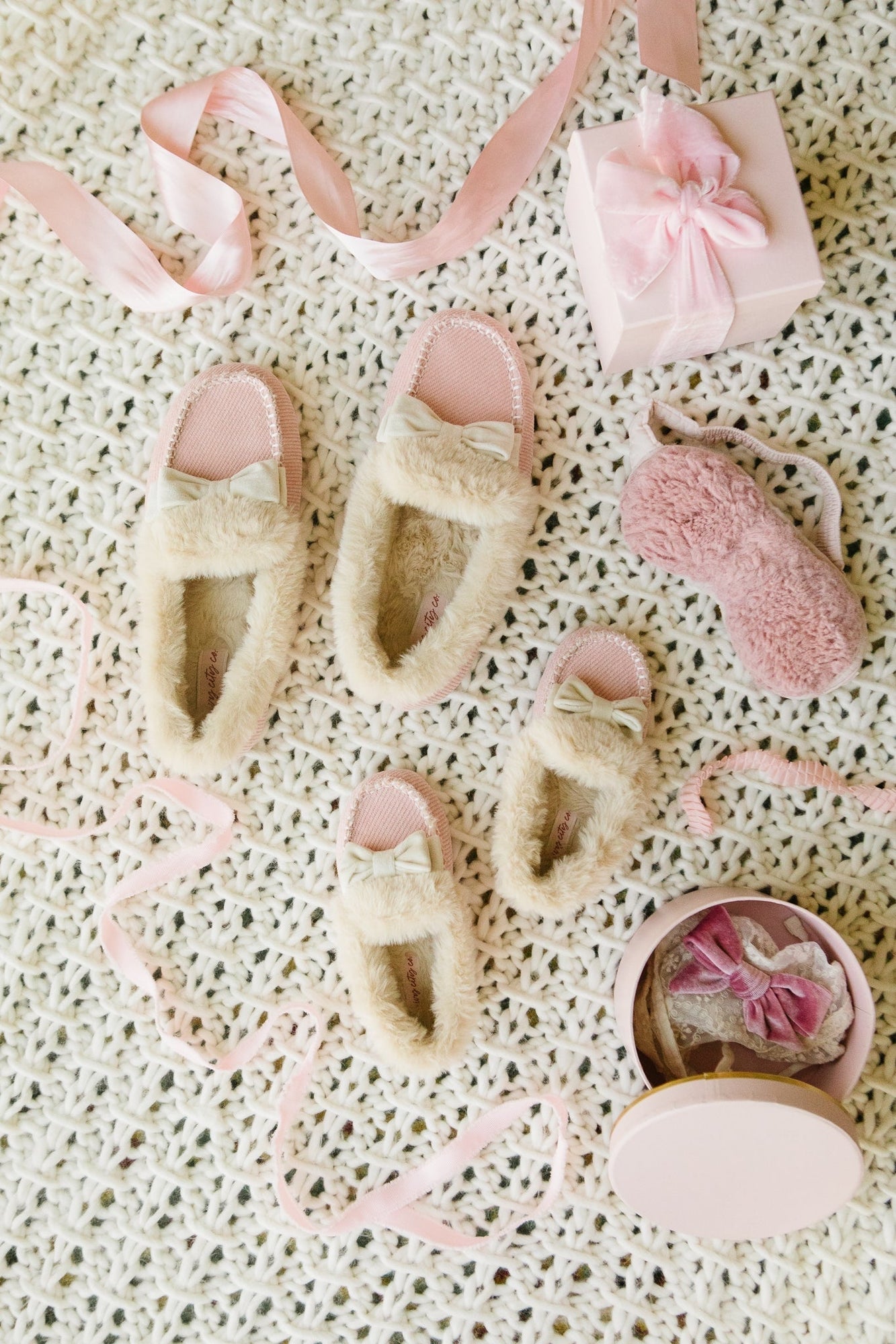 Girls | Mini Ivy Bow Slippers | Pink