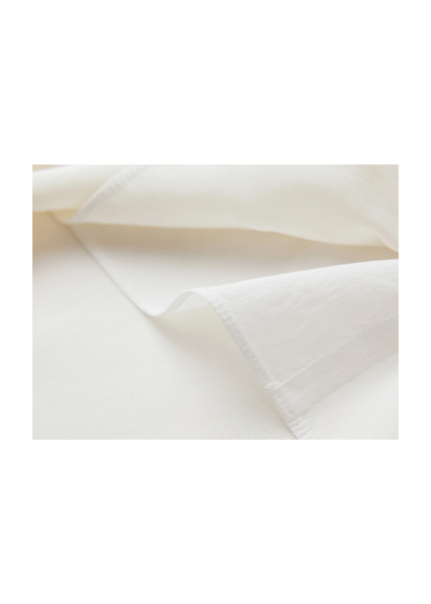 Mulberry Silk Elegant Waist-Defining Dress | White