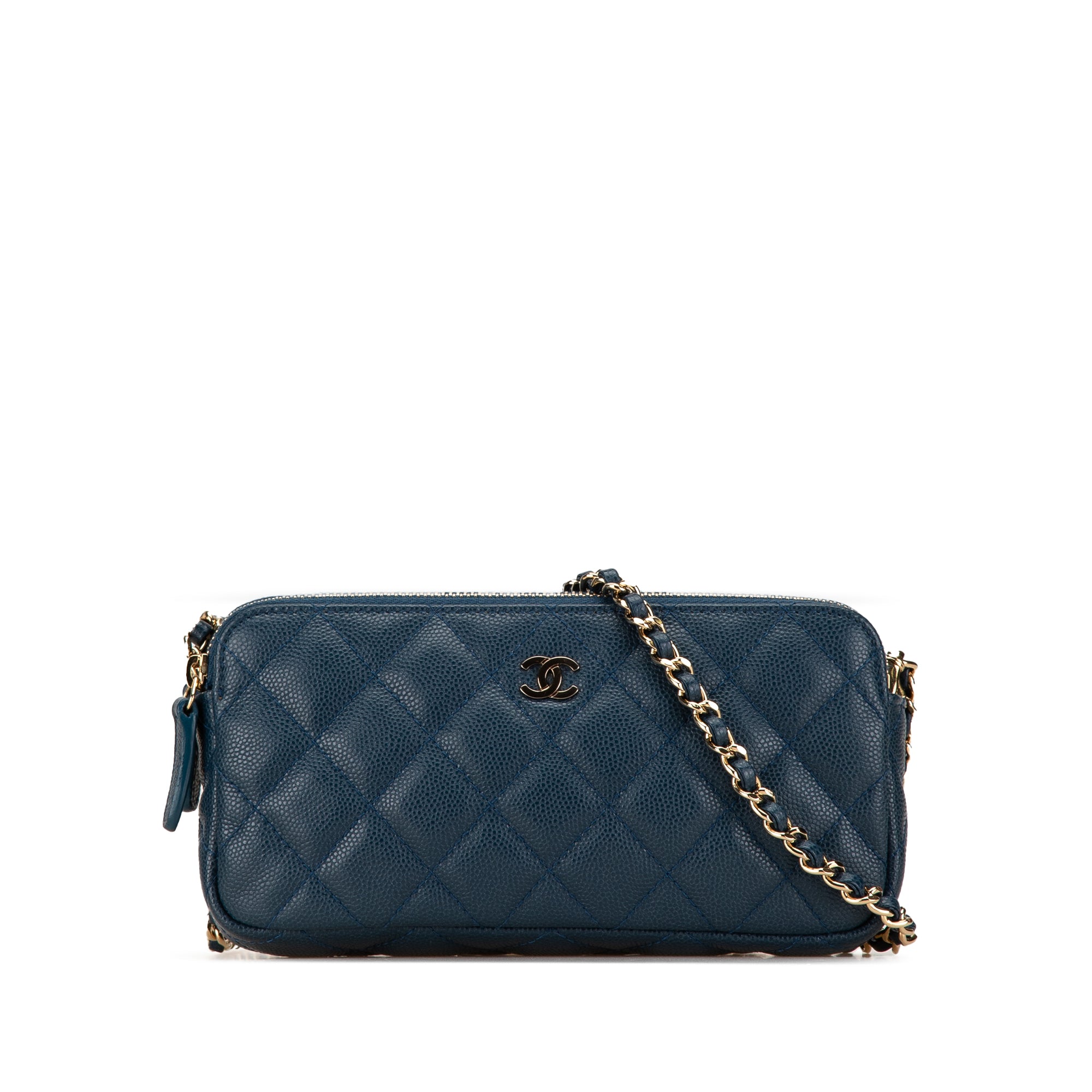 Chanel | Pre-Owned Quilted Caviar Clutch with Chain | Blue/Navy