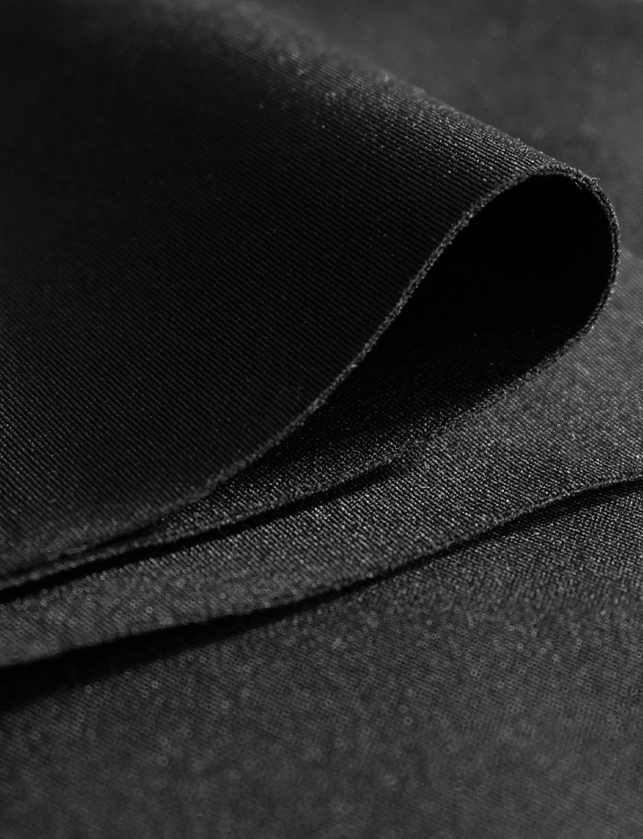 Neoprene Maternity Cropped Flare::Black::Detail