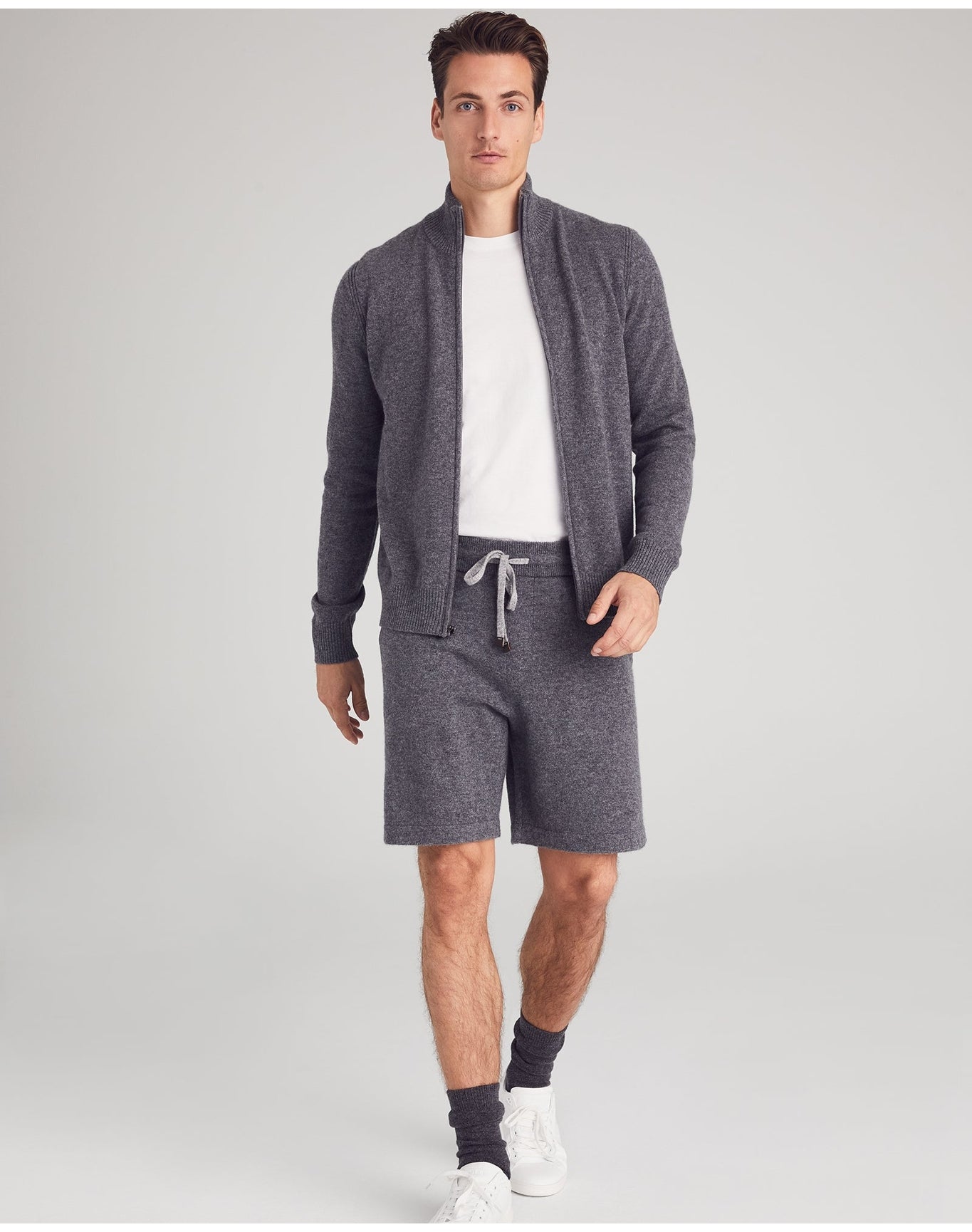 Nomad1942 | Men | Essex Short | Slate