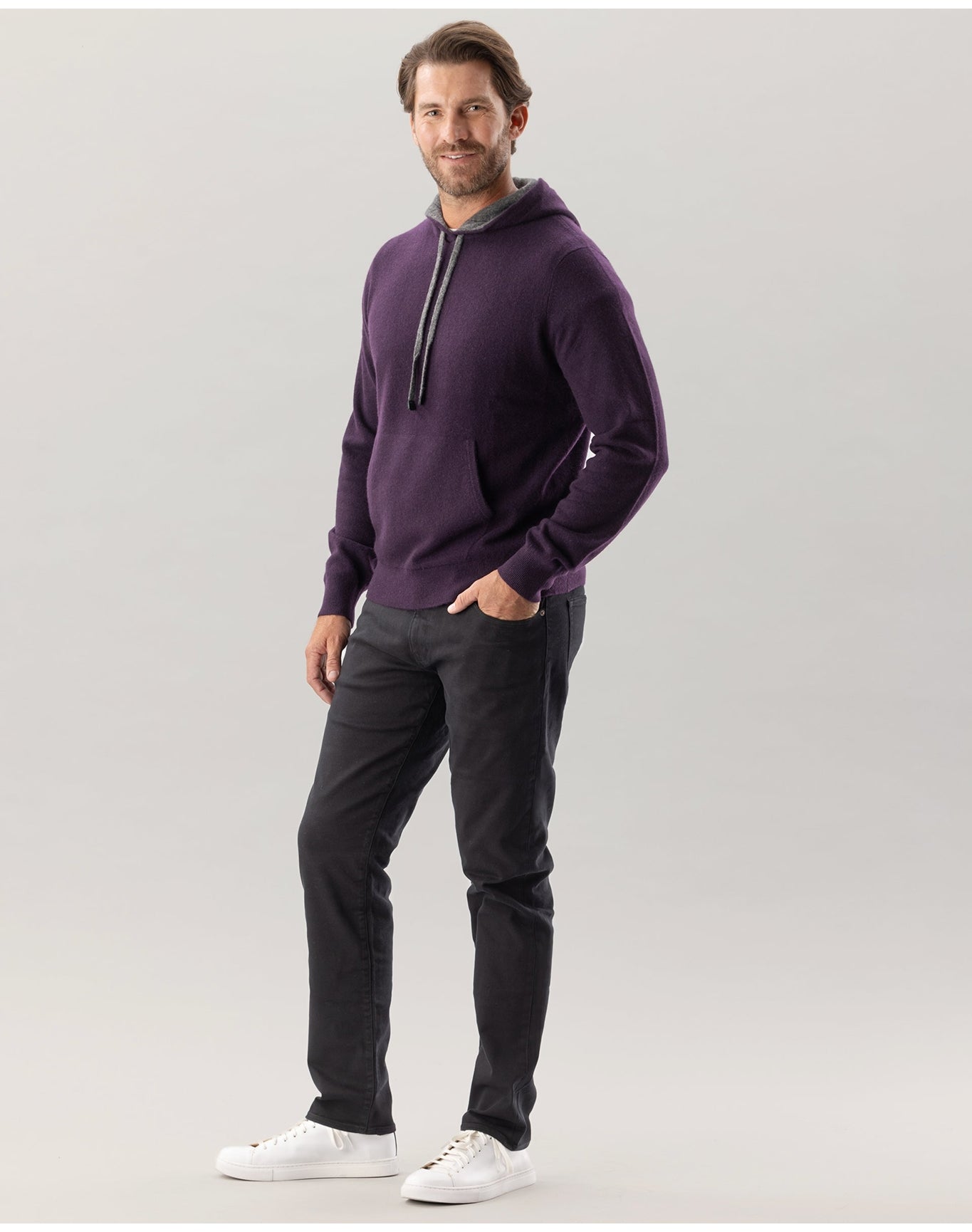 Nomad1942 | Men | Morningside Cashmere Hoodie | Currant