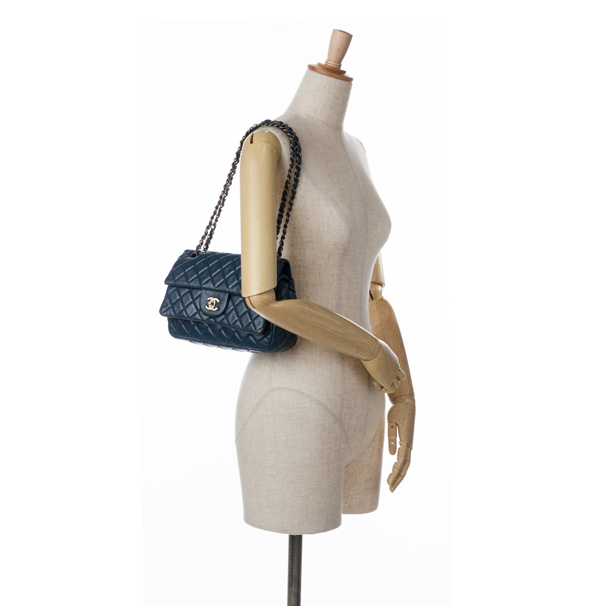 Chanel | Pre-Owned CC Quilted Lambskin Double Flap | Blue/Navy