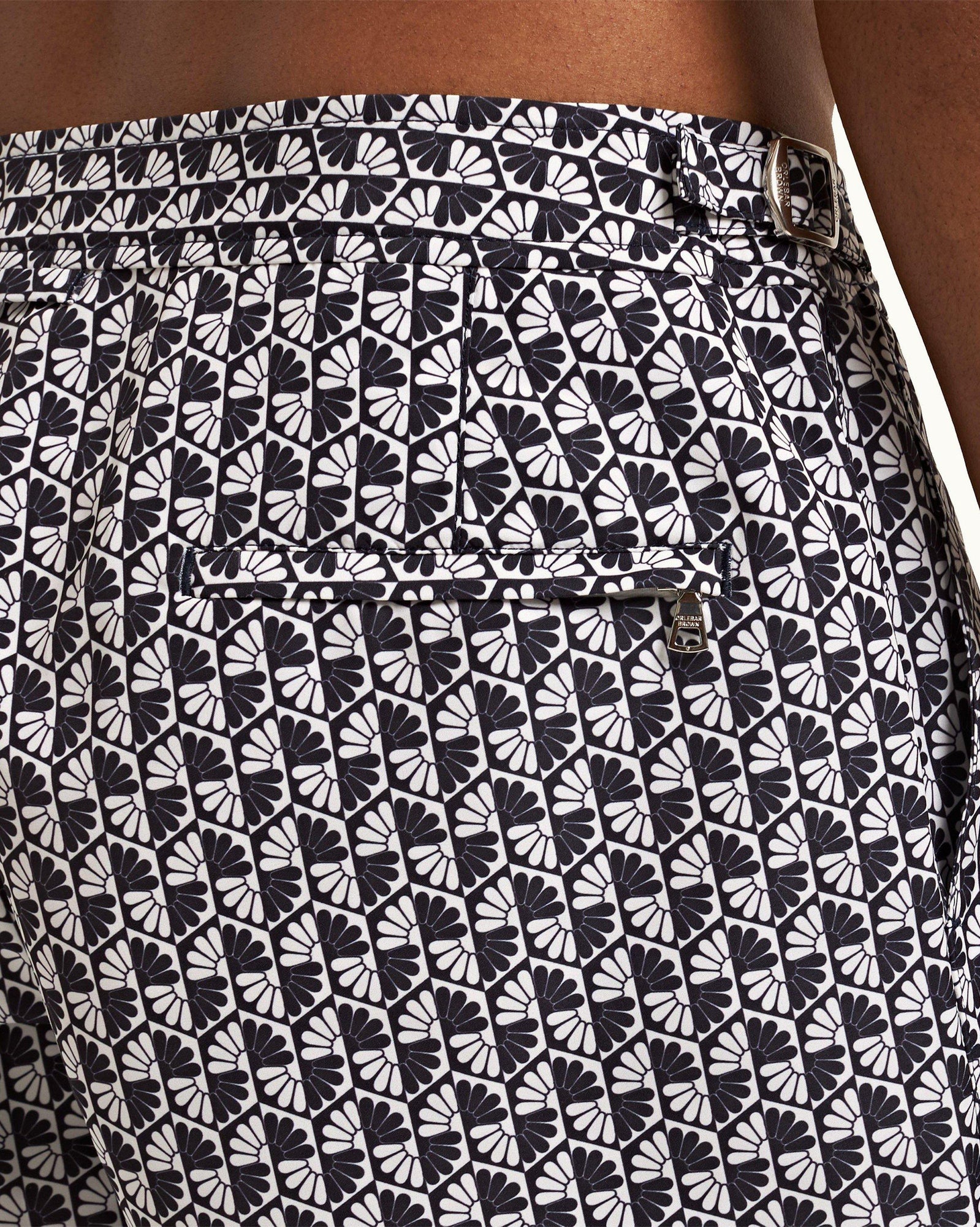 Bulldog Navy/White Otaru Mid-Length Swim Shorts | Navy/ White