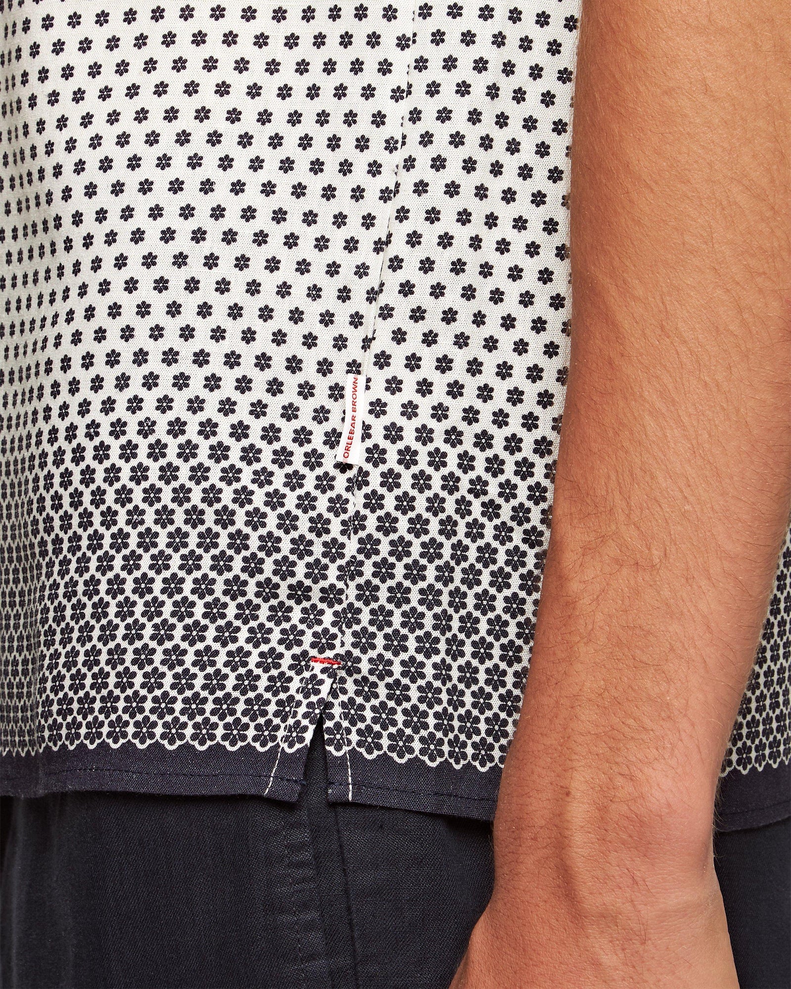 Hibbert White/Night Iris Floret Capri Collar Shirt | White/Night Iris