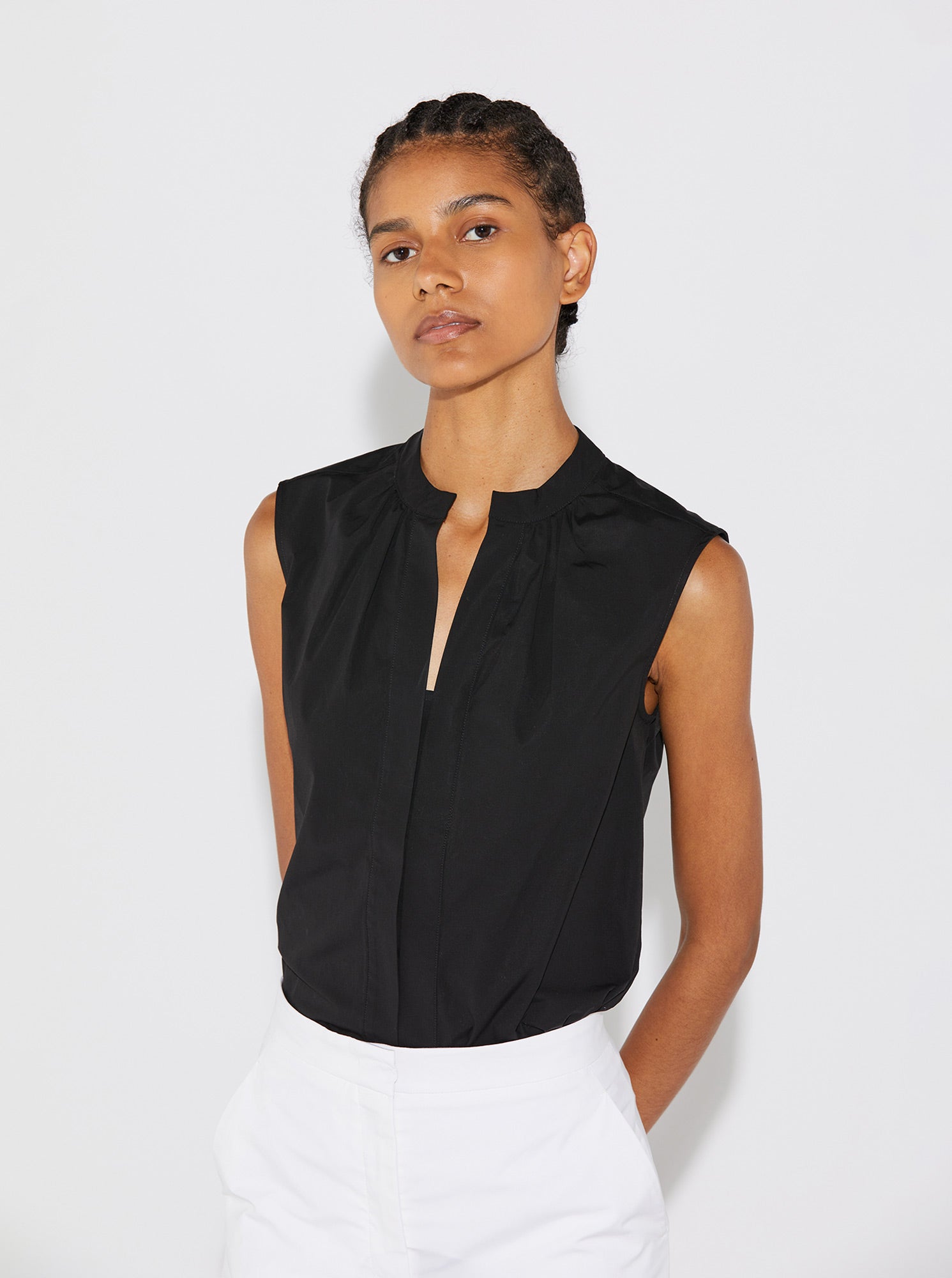 Olympia Sleeveless Shirt | Black