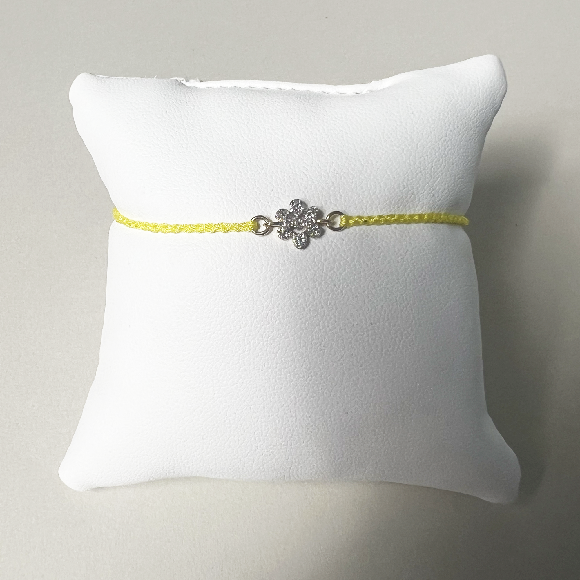 Pave Diamond Smiley Flower Bracelet | 10K Yellow Gold | White Pave Diamond