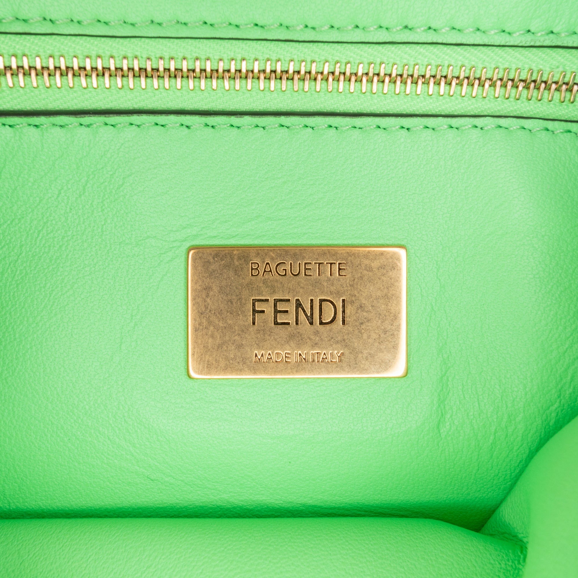 Fendi | Pre-Owned Zucca Embossed Leather Chain Midi Baguette - III | Green/Light Green