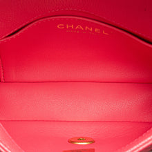 Chanel | Pre-Owned Mini Quilted Caviar Sweetheart Flap | Pink/Dark Pink
