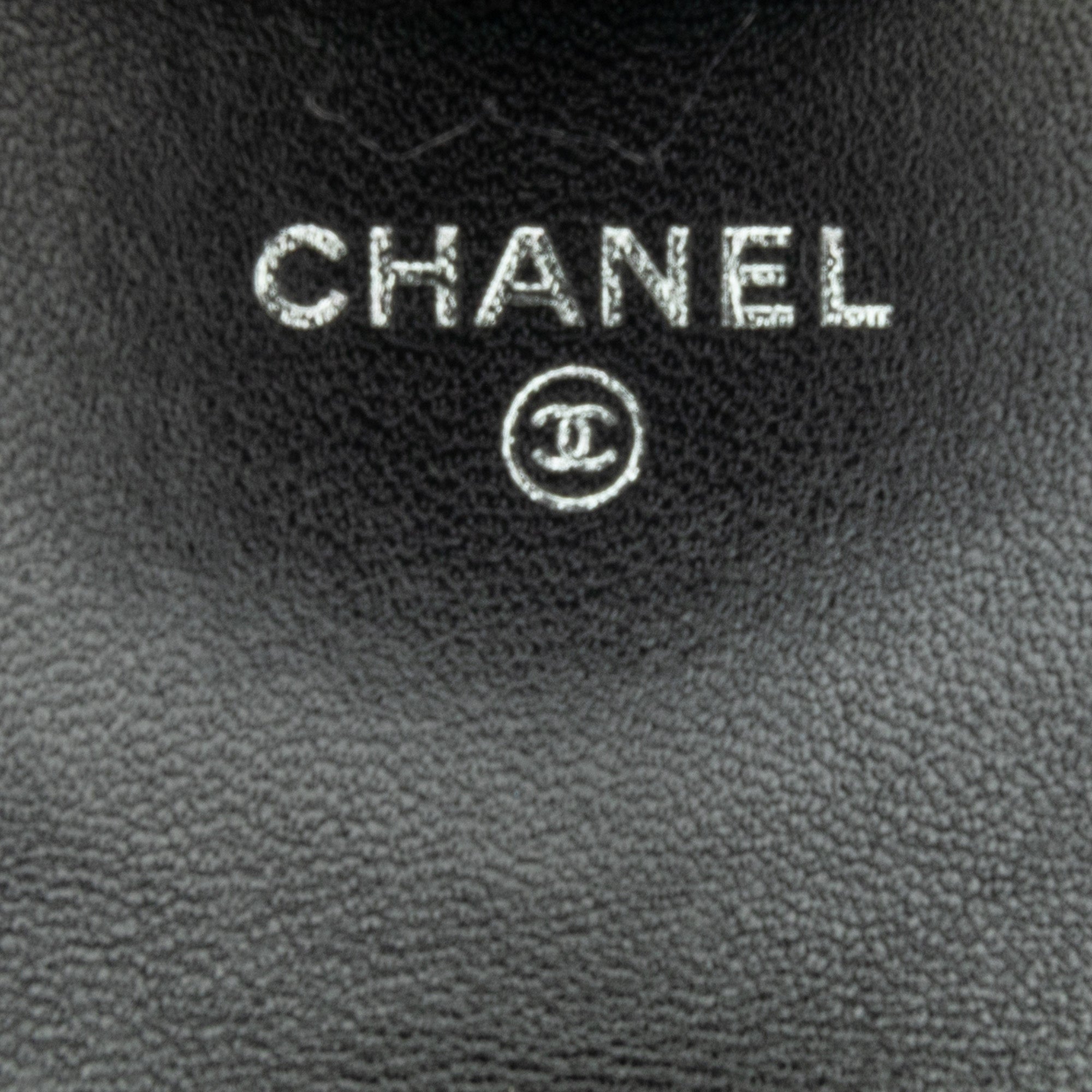 Chanel | Pre-Owned Quilted Lambskin So Black CC Hook Card Holder | Black