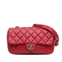 Chanel | Pre-Owned Medium Perforated Lambskin Punch Flap | Red