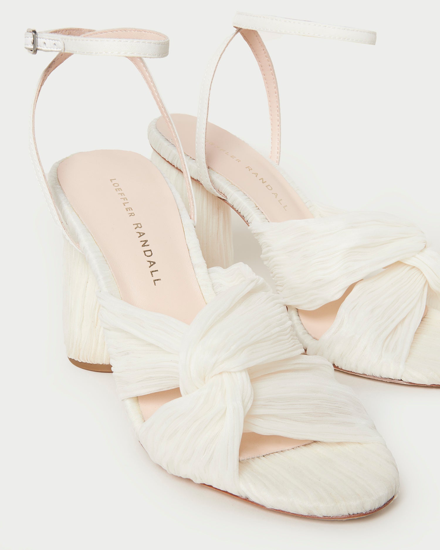 Color: Pearl