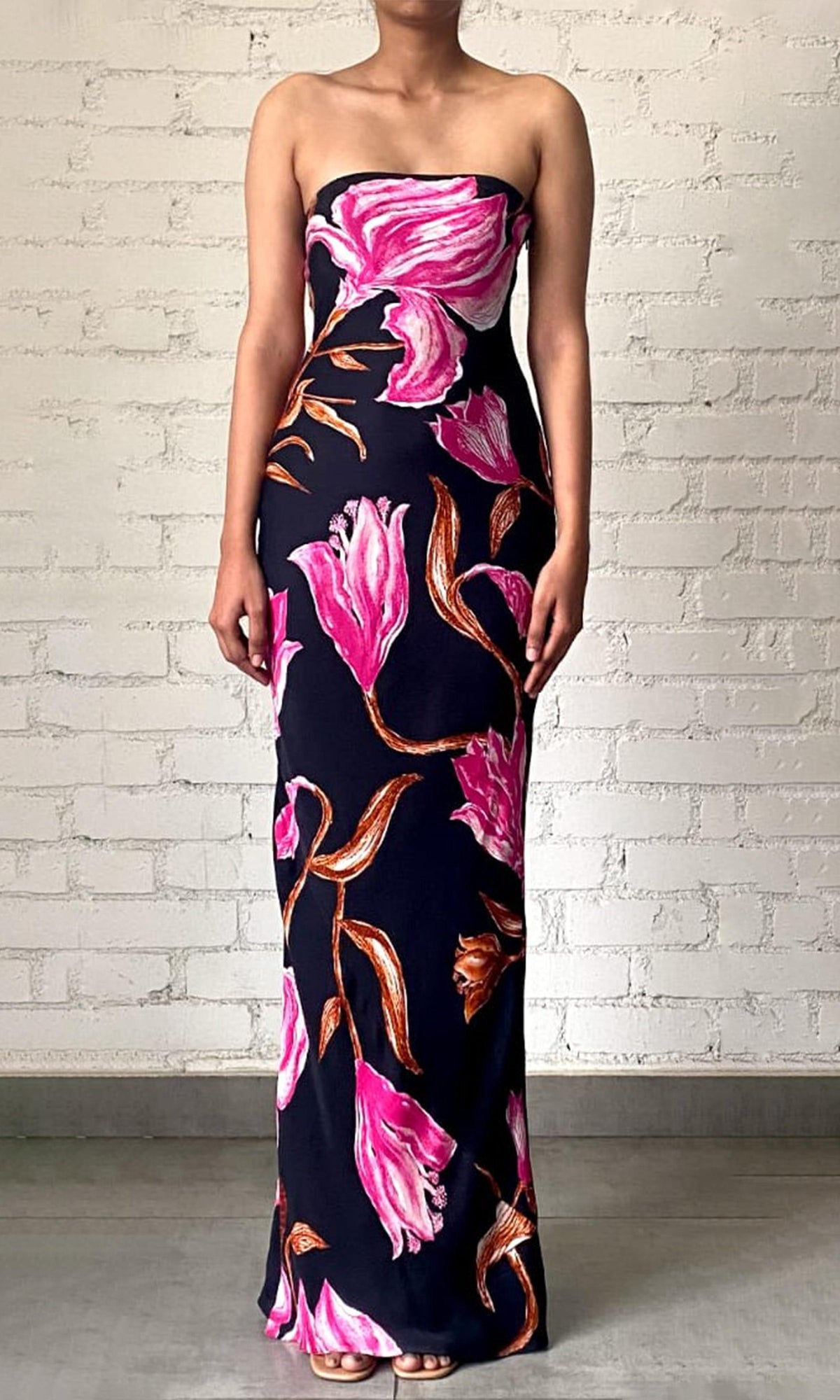 Rococo Sand | Grace Polyester Crepe Long Dress | Black