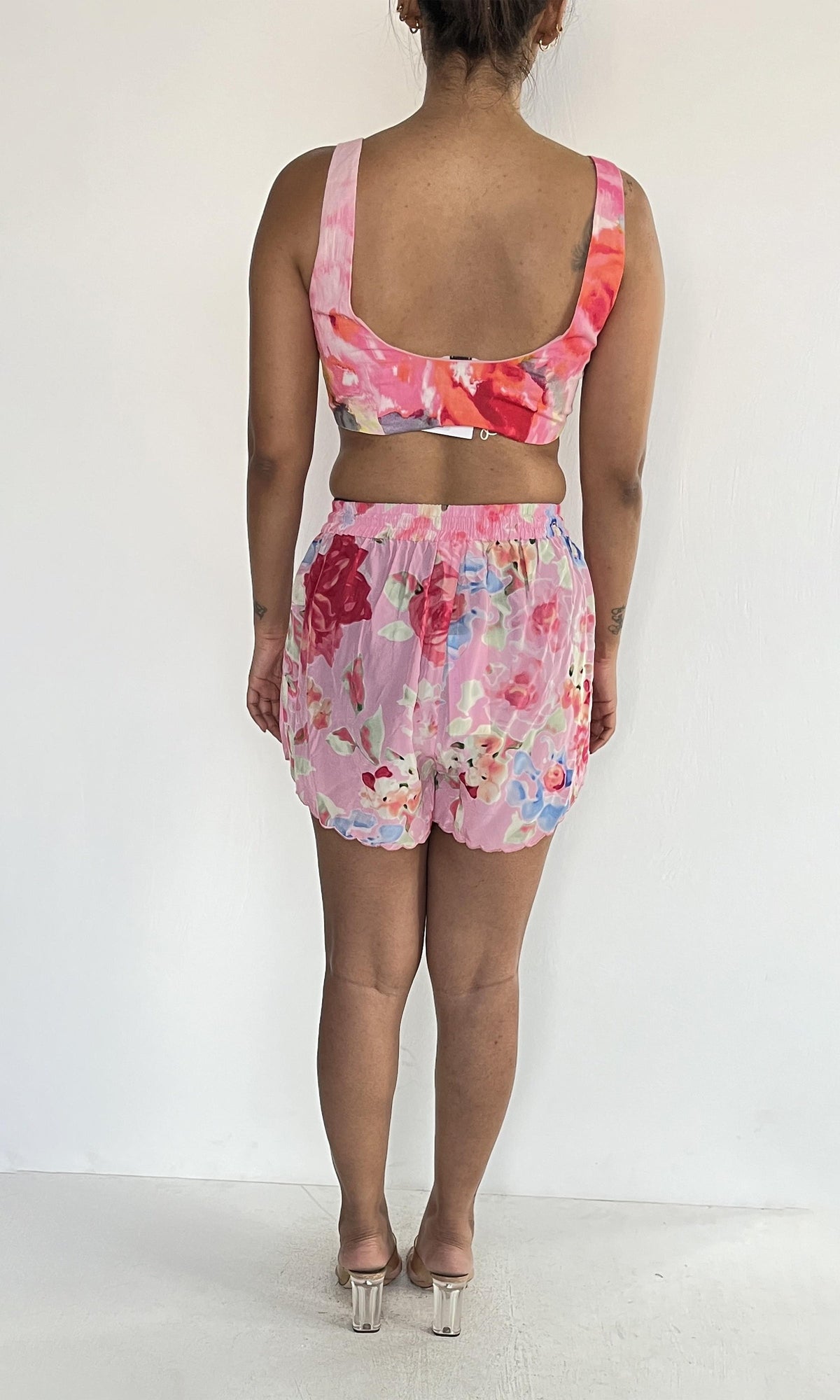 Rococo Sand | Inv Polyester Crepe Shorts | Pink Multi
