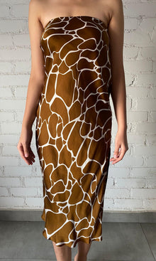 Rococo Sand | Inv Heavy Crepe Long Dress | Brown White