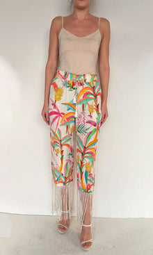 Rococo Sand | Inv Moss Crepe Pants | White