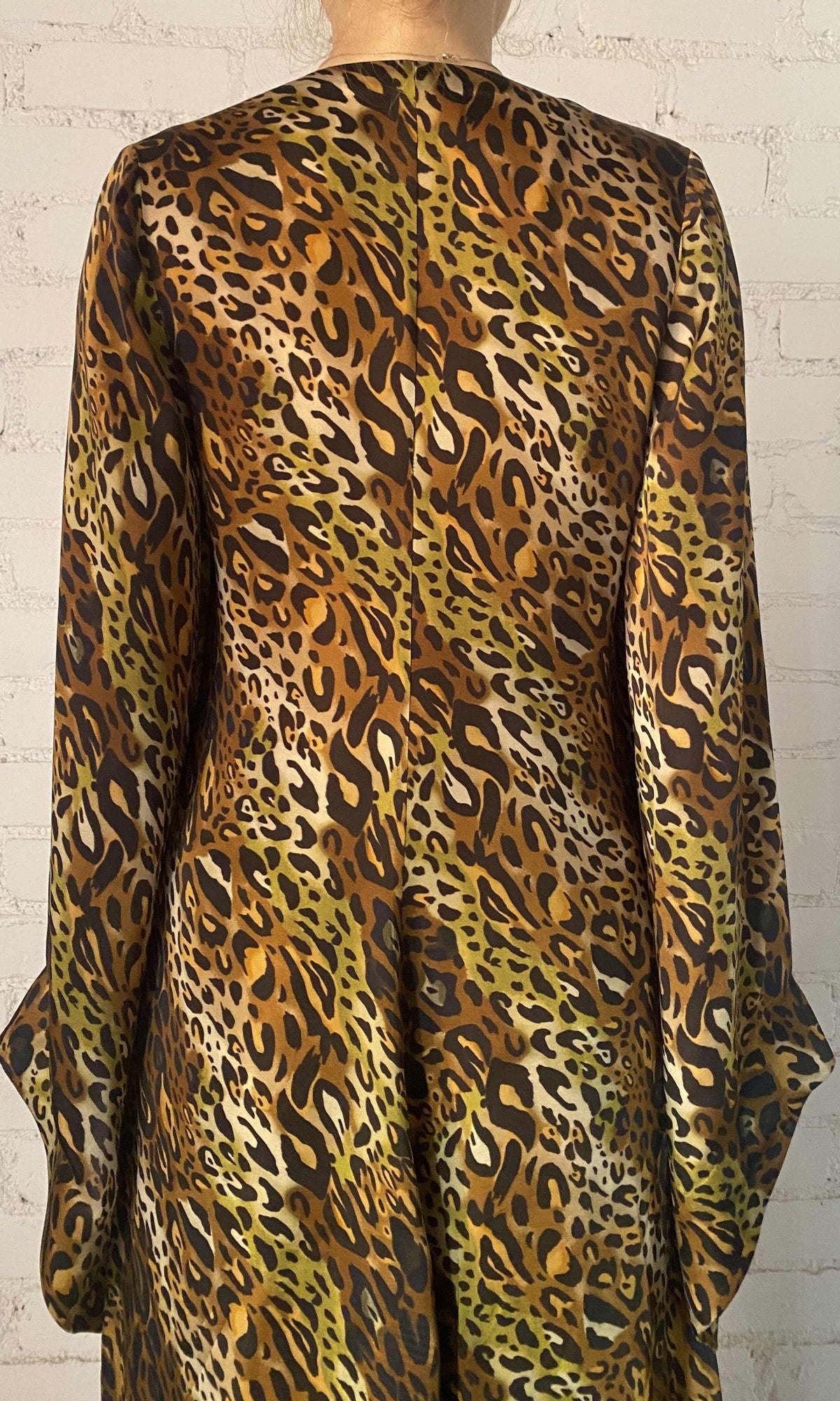 Rococo Sand | Kye Viscose Satin Cape | Black Brown Multi