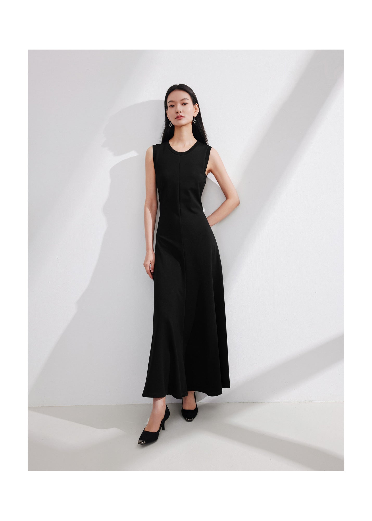 Sleeveless Maxi Dress | Black
