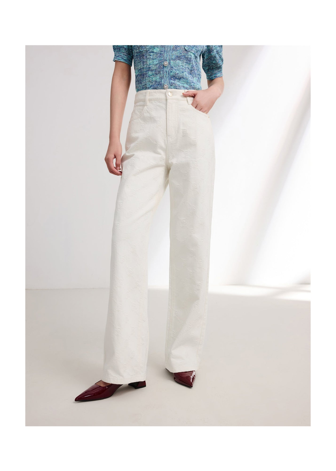 Straight-Leg Slim Jeans | White