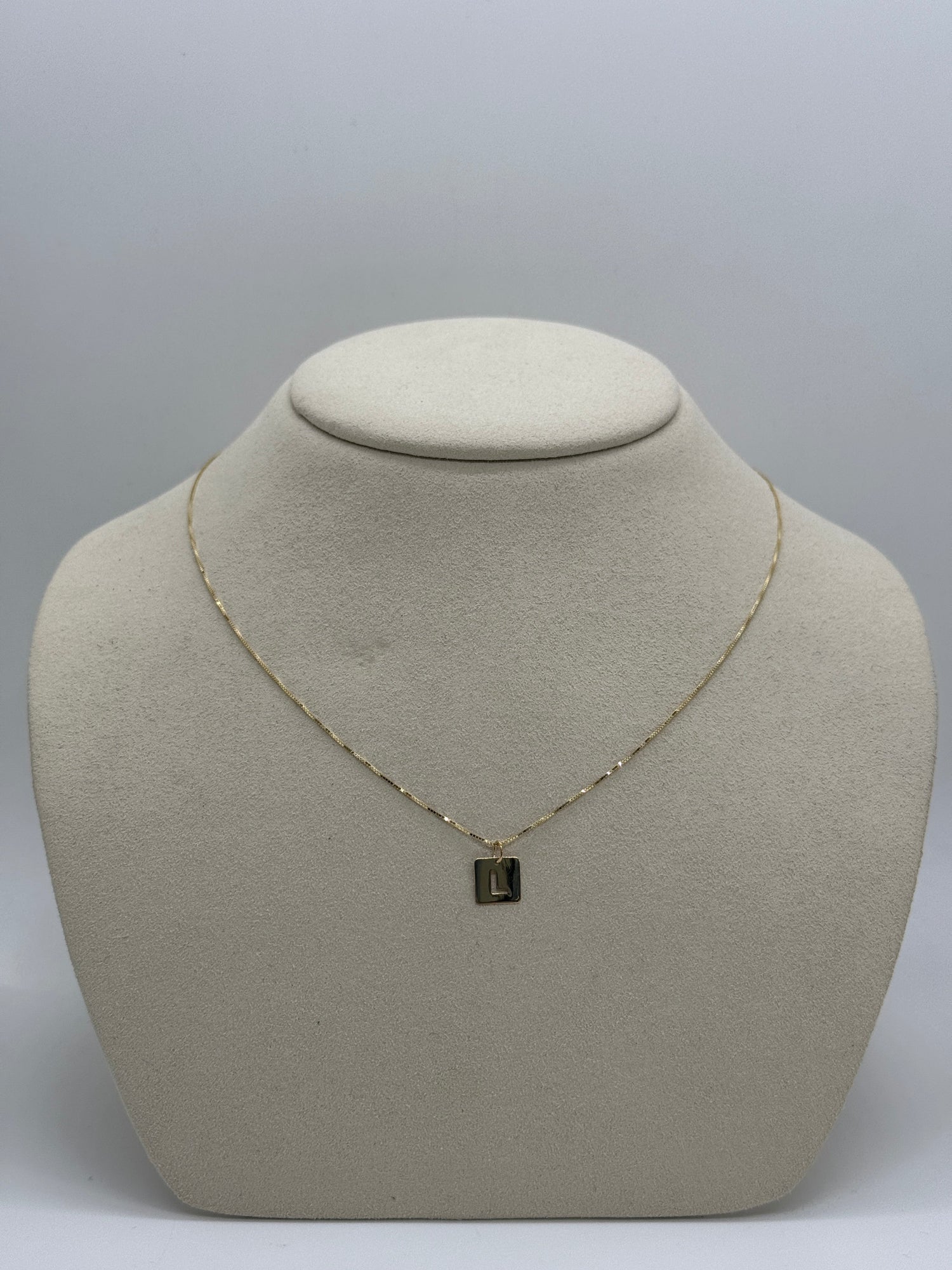 Cut Out Initial Tag Necklace | 10K Yellow Gold