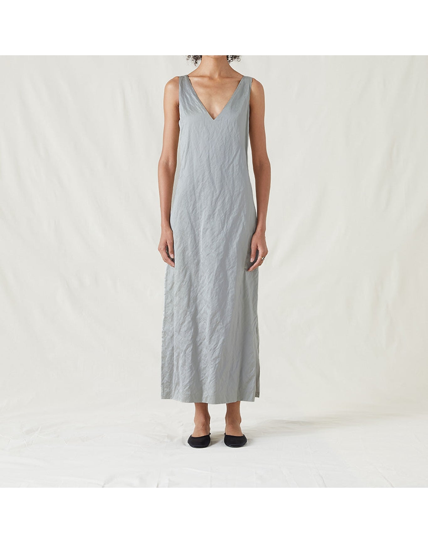 The Deep Column Dress | Pewter