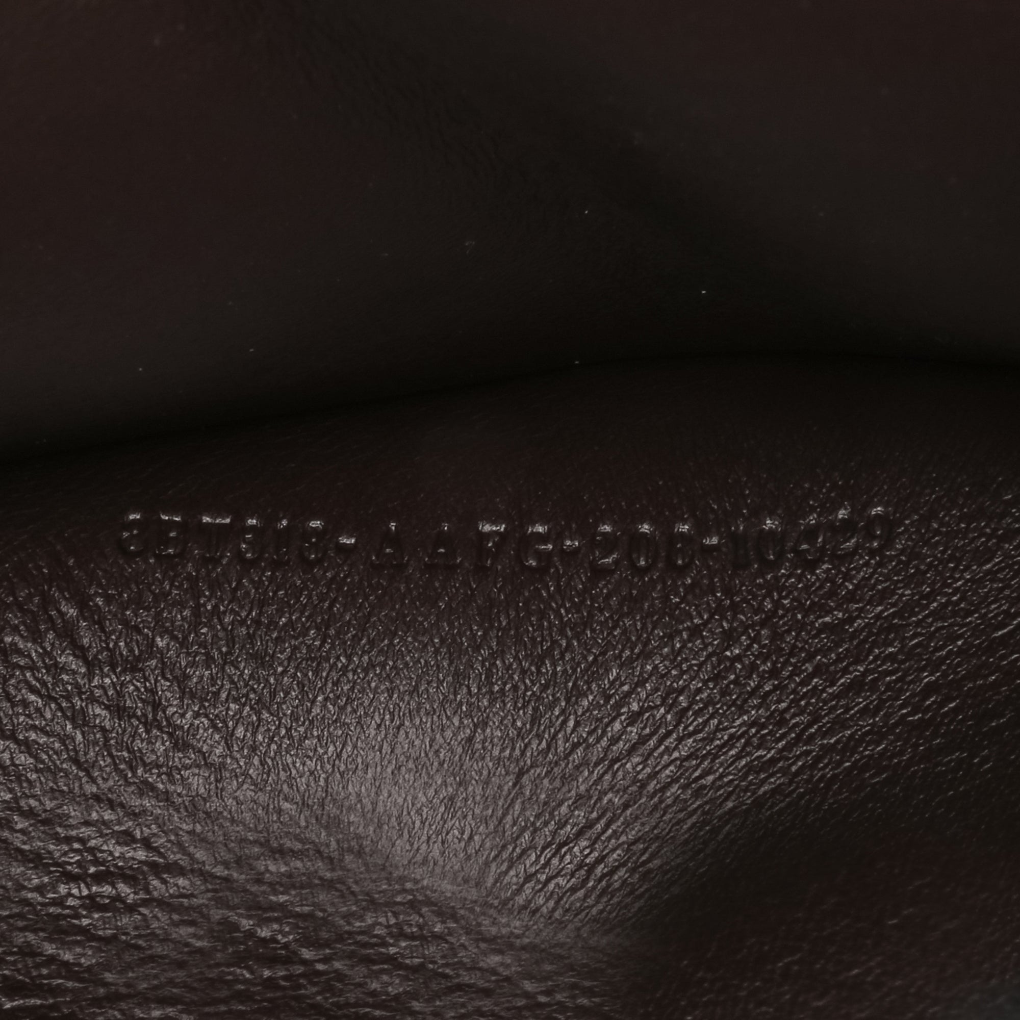 Fendi | Pre-Owned Calfskin Vitello King Nubuck Pequin Karligraphy Pocket Shoulder Bag | Brown