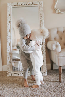 Unisex | Cashmere Aviator Pom Hat Grey | Gray