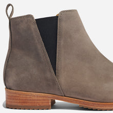 Womens | Eva Everyday Chelsea Boot | Grey