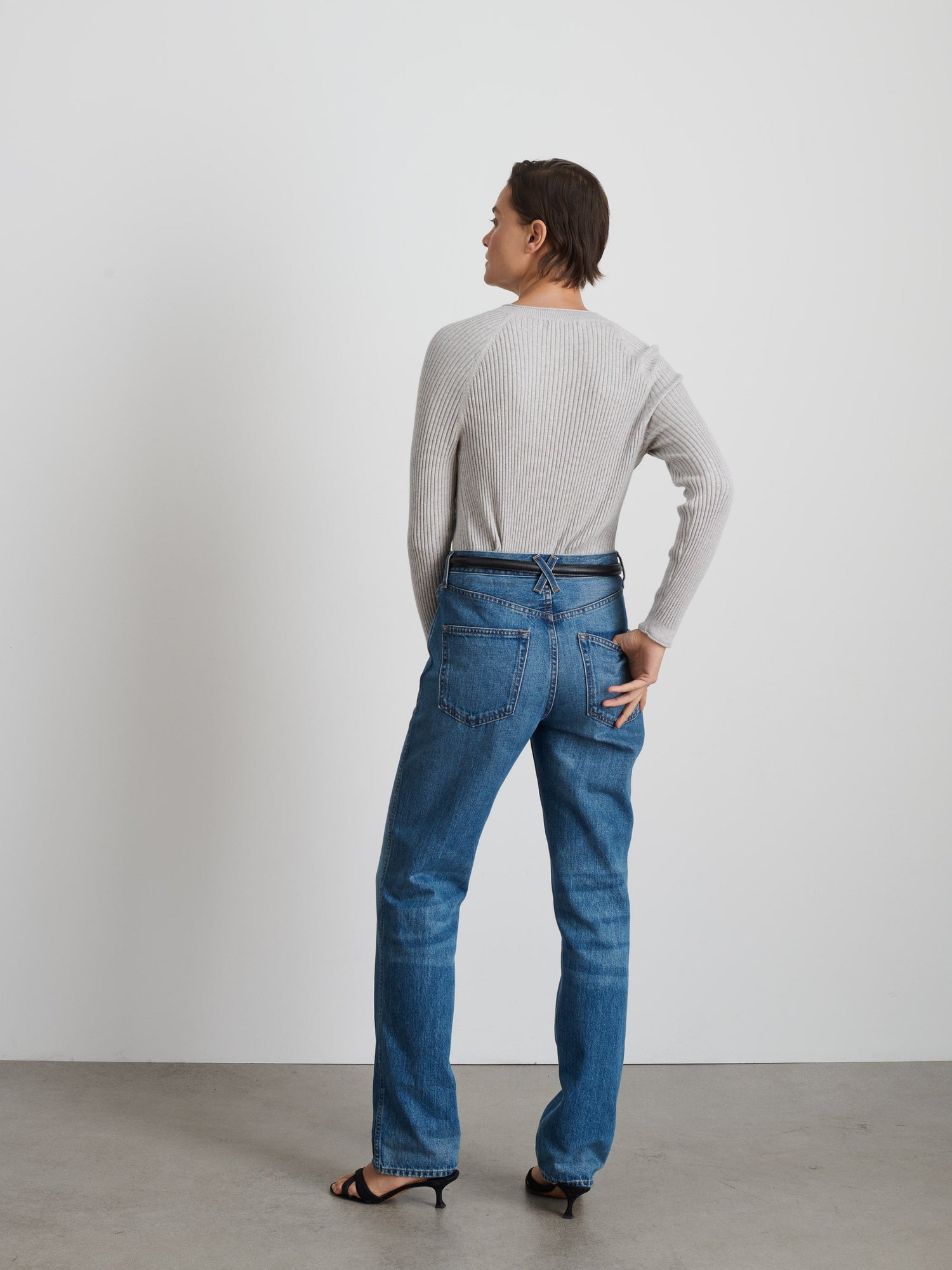 Women | Ribbed Crewneck Sweater | Heather Grey