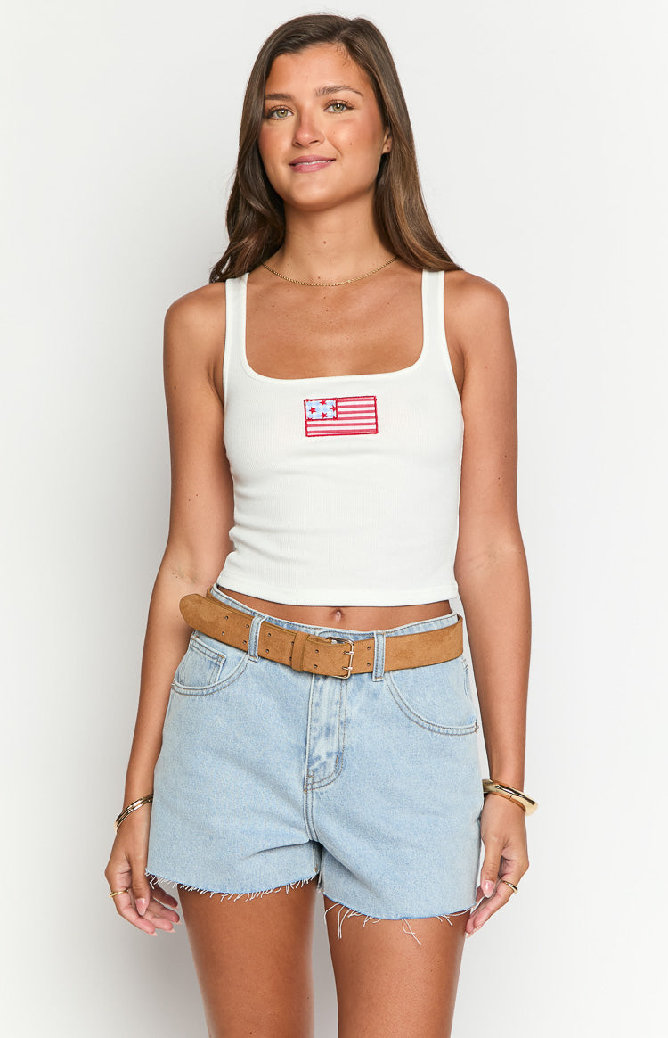 Winnie Star Denim Shorts | Light Wash