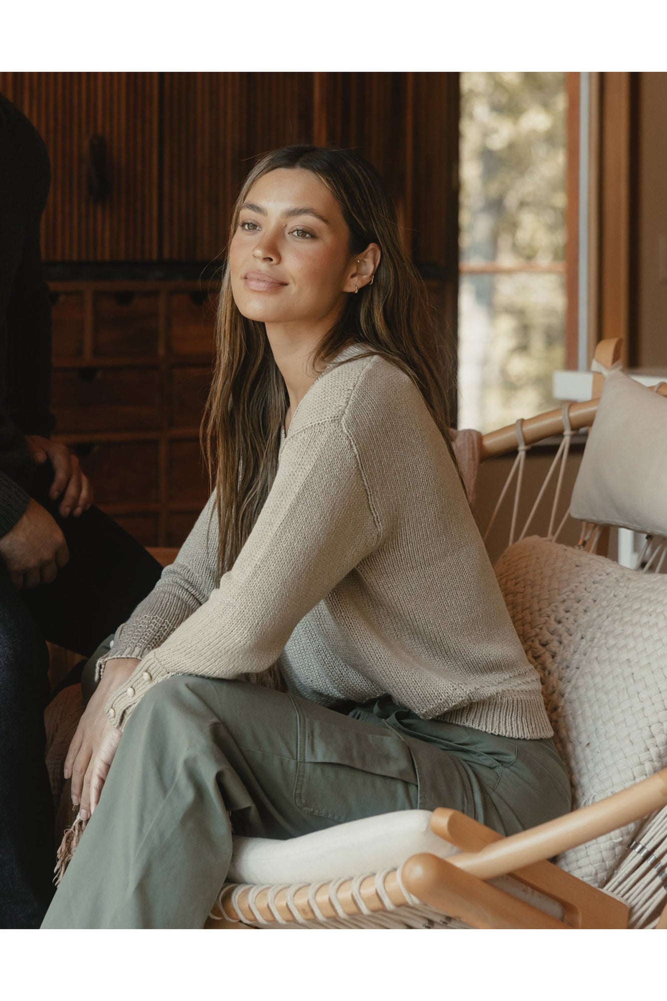 Women | Arlo V-Neck Sweater | Oatmeal