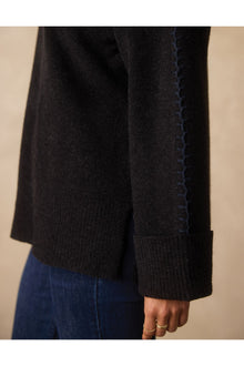 Women | Craft Stitch Sweater | Black
