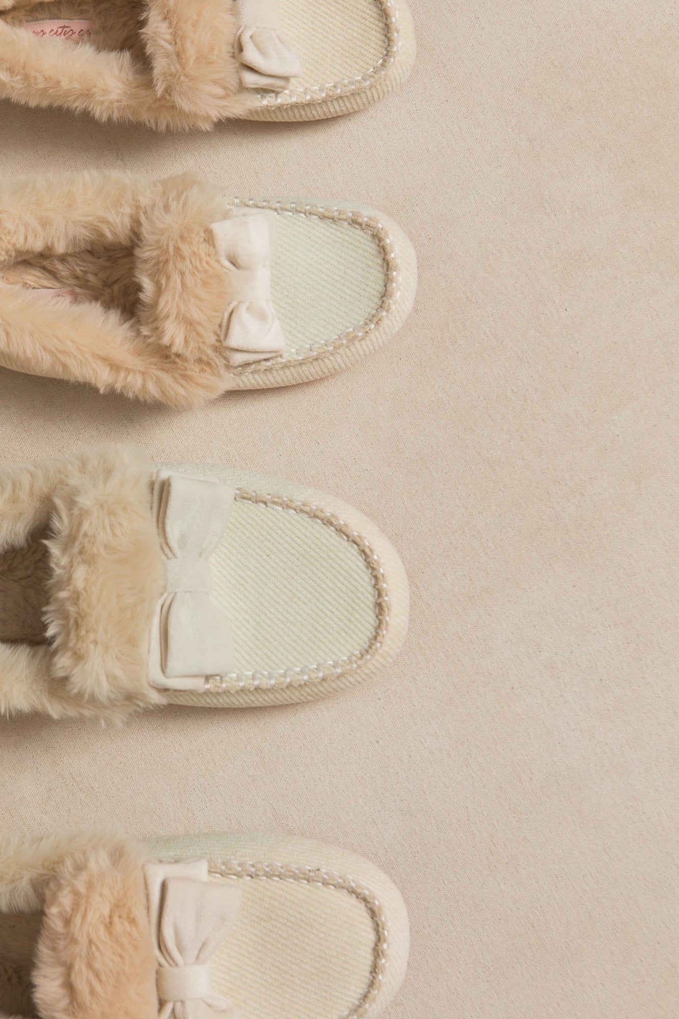 Women | Ivy Bow Slippers | Cream