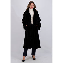 Women | Mink Coat | Blackglama