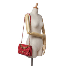 Chanel | Pre-Owned Small Quilted Lambskin Chain Link Flap | Red