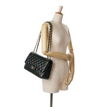 Chanel | Pre-Owned Jumbo Classic Lambskin Double Flap | Black